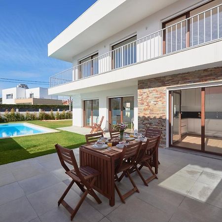 Aroeira Villa W/ Pool Near Beach, By Timecooler Eksteriør bilde